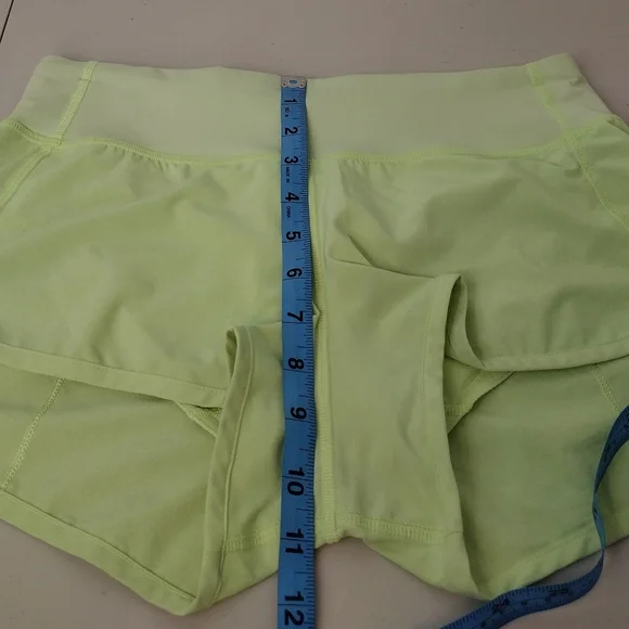 Lululemon Lime Green High-Rise Training Workout Running Athletic Shorts Sz 4 - Picture 10 of 16